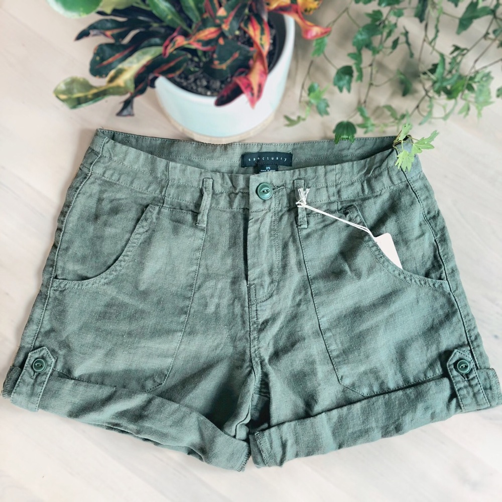 Sanctuary Explorer Patch Pocket Short | NWT